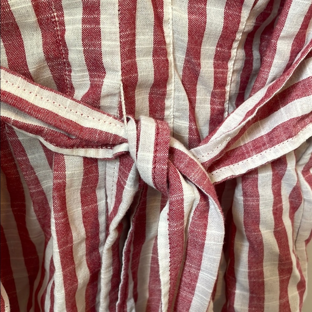 NWOT Max Studio Red and White Cap Sleeve Wrap Blouse - Picture 3 of 6